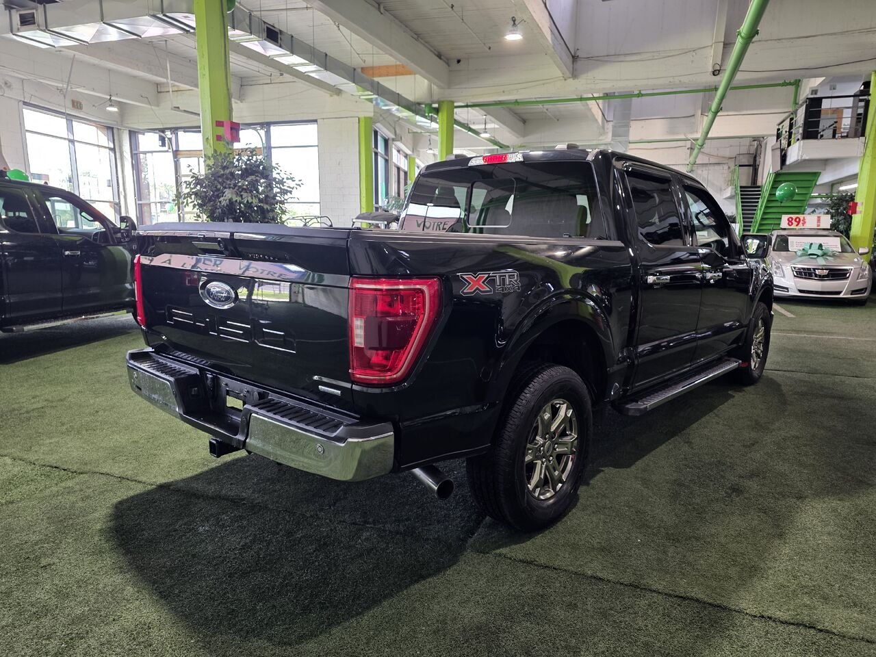 2021 Ford F-150 Black  - photo #5