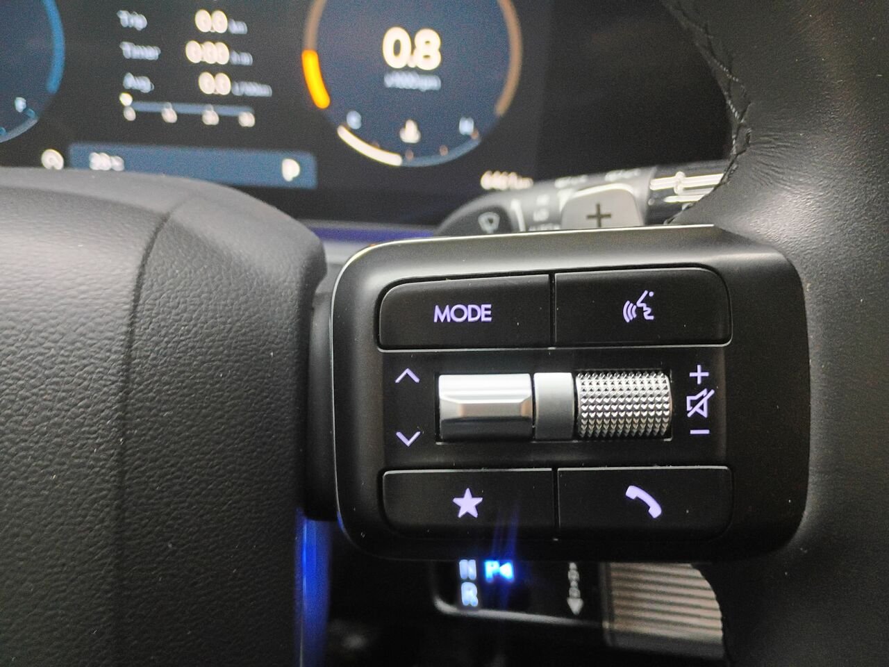 2025 Hyundai Santa Fe Black Blainville - photo #28