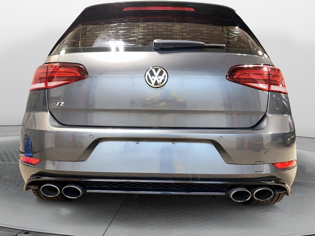 2018 Volkswagen Golf R VIN WVWWF7AU2JW098059 Baie-Comeau - photo #4