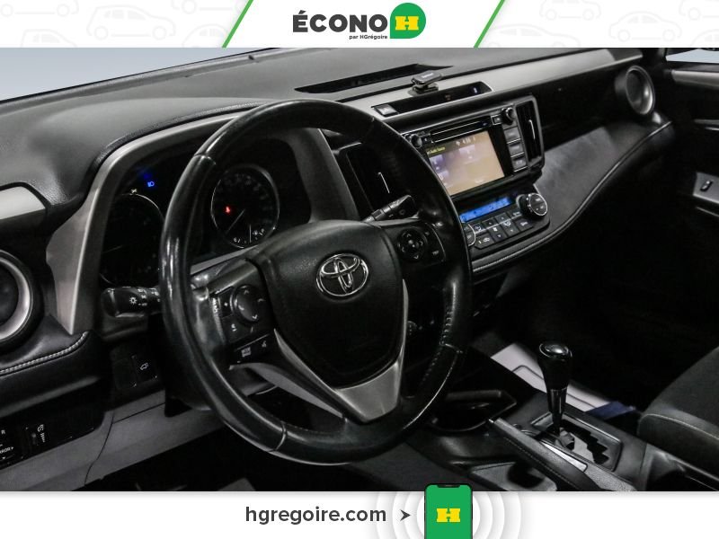 2016 Toyota Rav 4 mauve Saint-Eustache - photo #9
