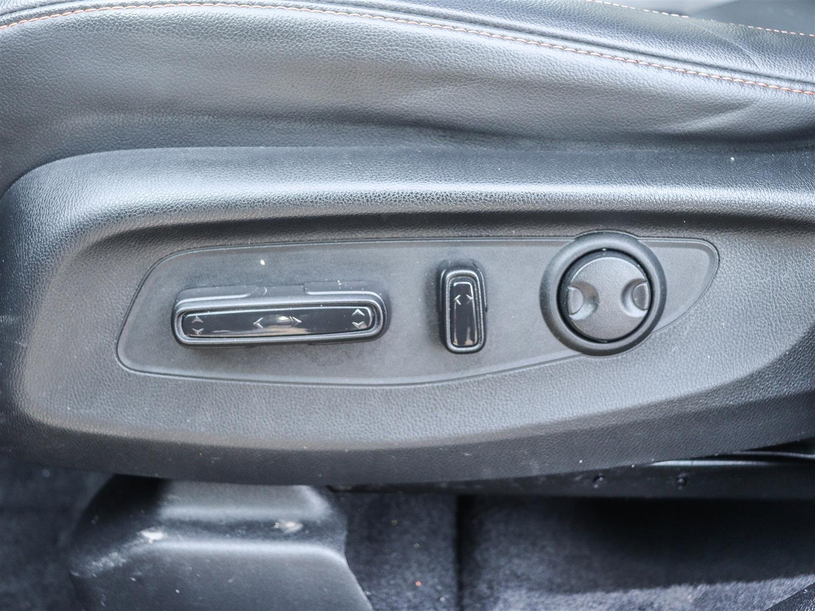 2023 Honda CR-V Hybrid Touring Ottawa & Gatineau - photo #6