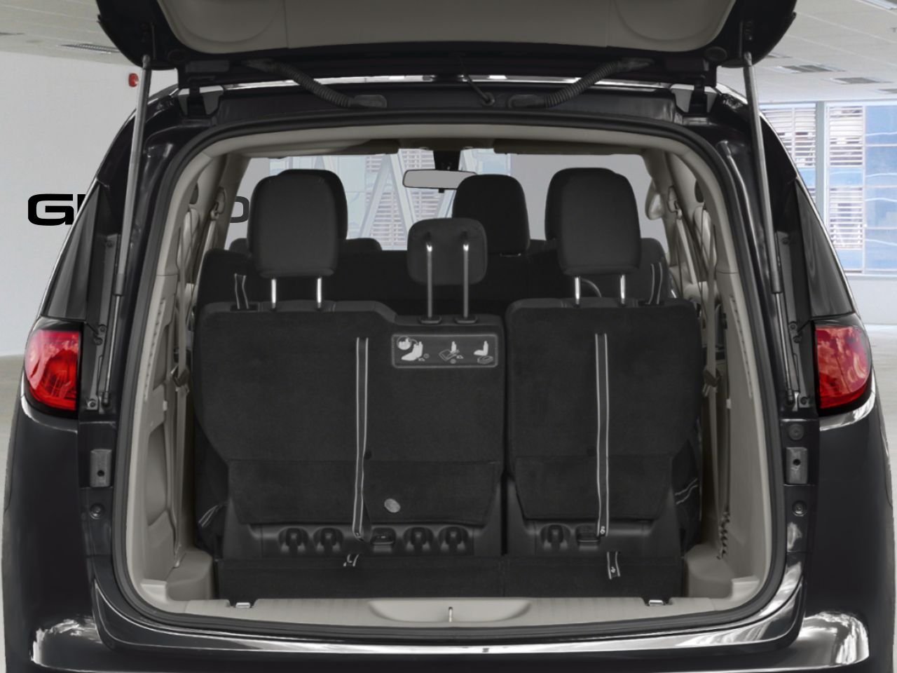 2027 CHRYSLER Grand Caravan Bright White Repentigny - photo #5