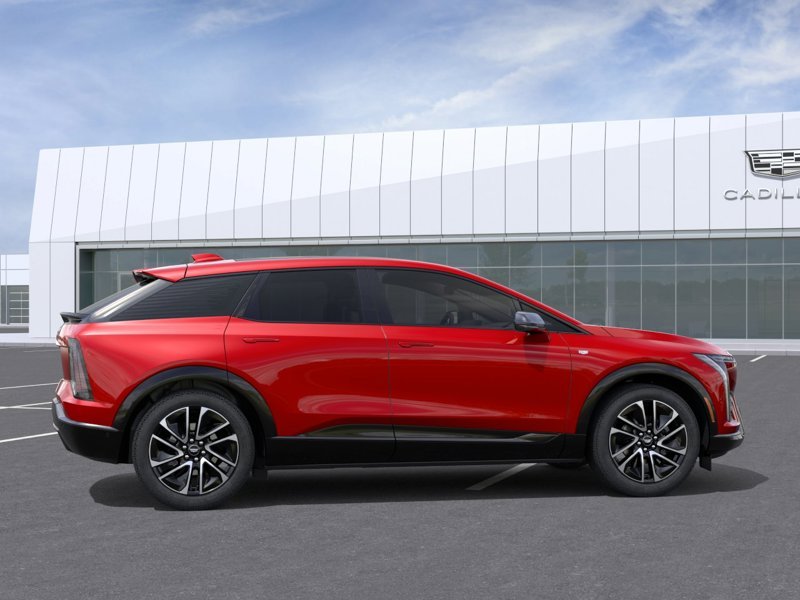 2027 CADILLAC OPTIQ 2027 Red