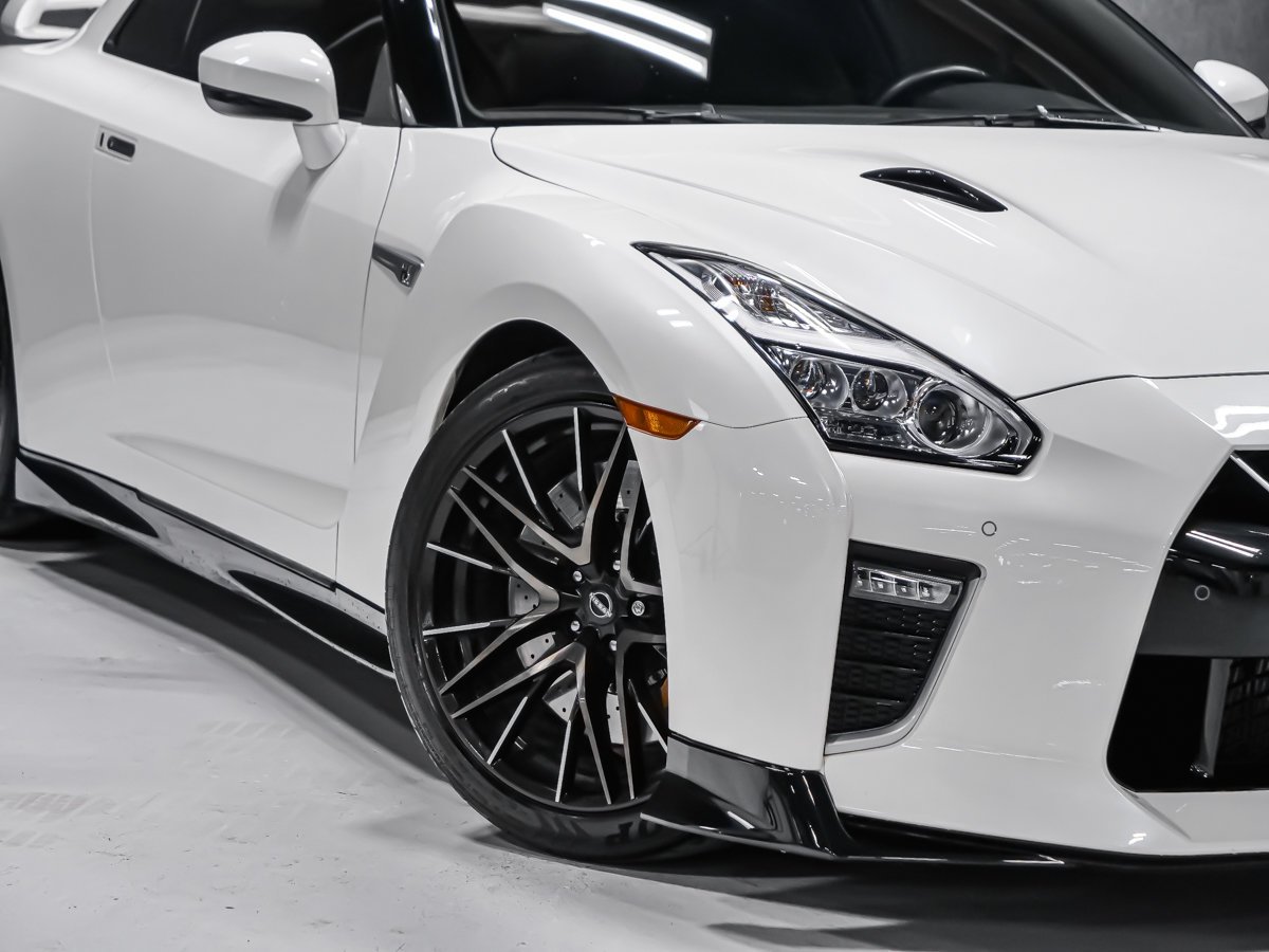 Nissan GT-R PREMIUM 2023 Blanc Montréal - photo #38