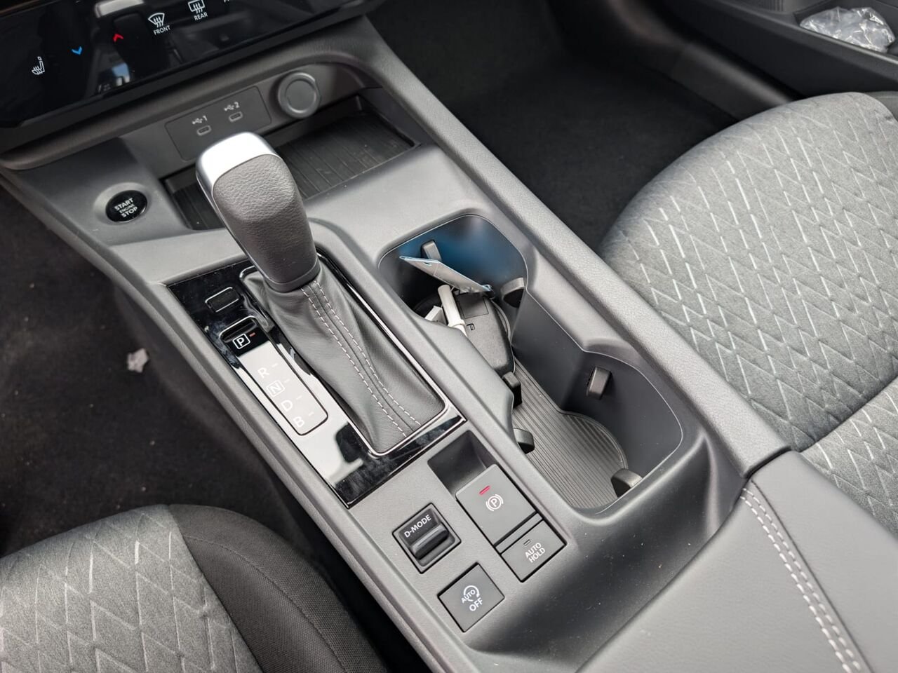 2026 NISSAN Sentra SENTRA SV Atlantic Grey Metallic Châteauguay - photo #14