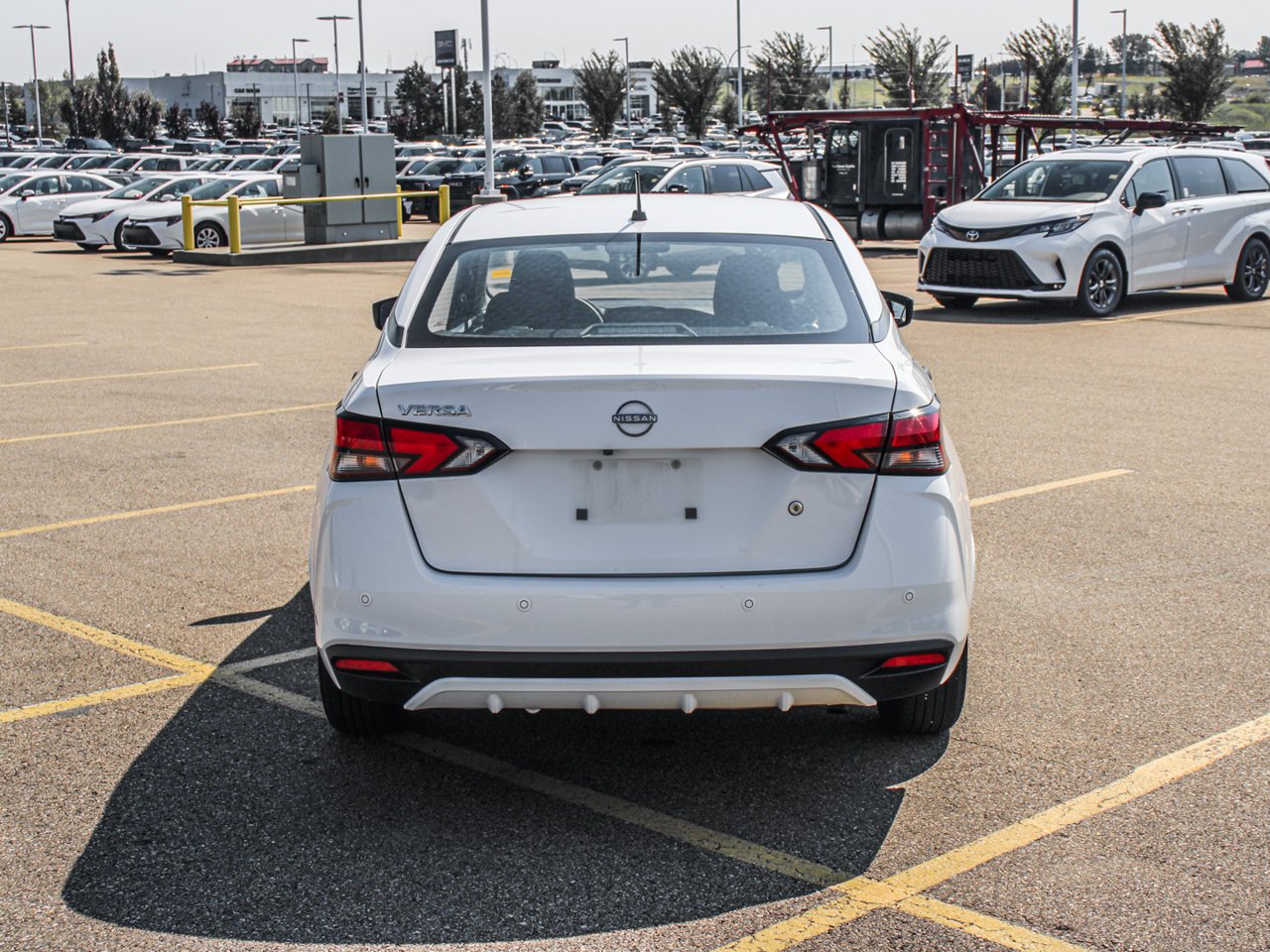 2025 Nissan Versa S CVT White Sherwood Park - photo #6