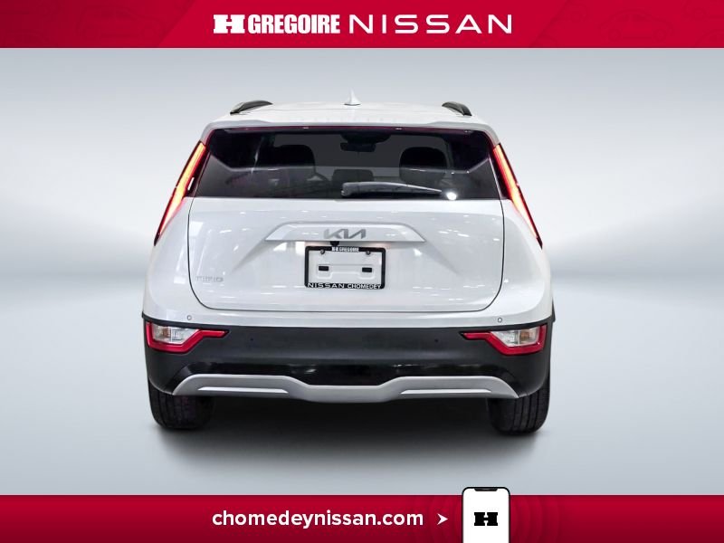 2024 Kia Niro White Laval - photo #7