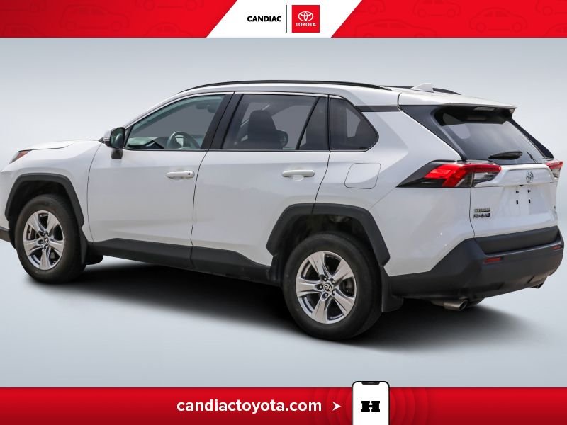 2022 Toyota Rav 4 White Blainville - photo #5