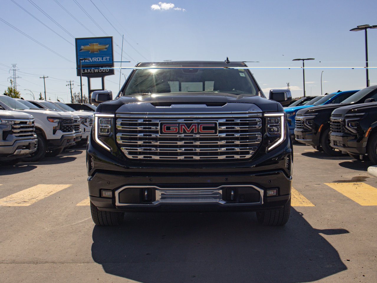 2025 GMC Sierra 1500 4WD Crew Cab 147 Denali Black Sherwood Park - photo #2