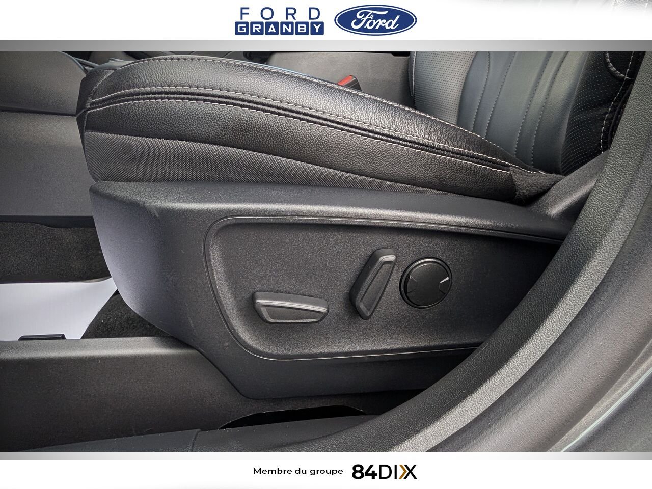 Ford Escape 2025 Gris Granby - photo #11