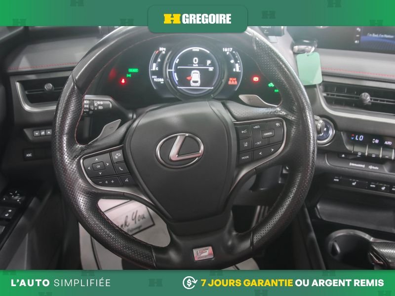 2020 Lexus UX White Blainville - photo #25