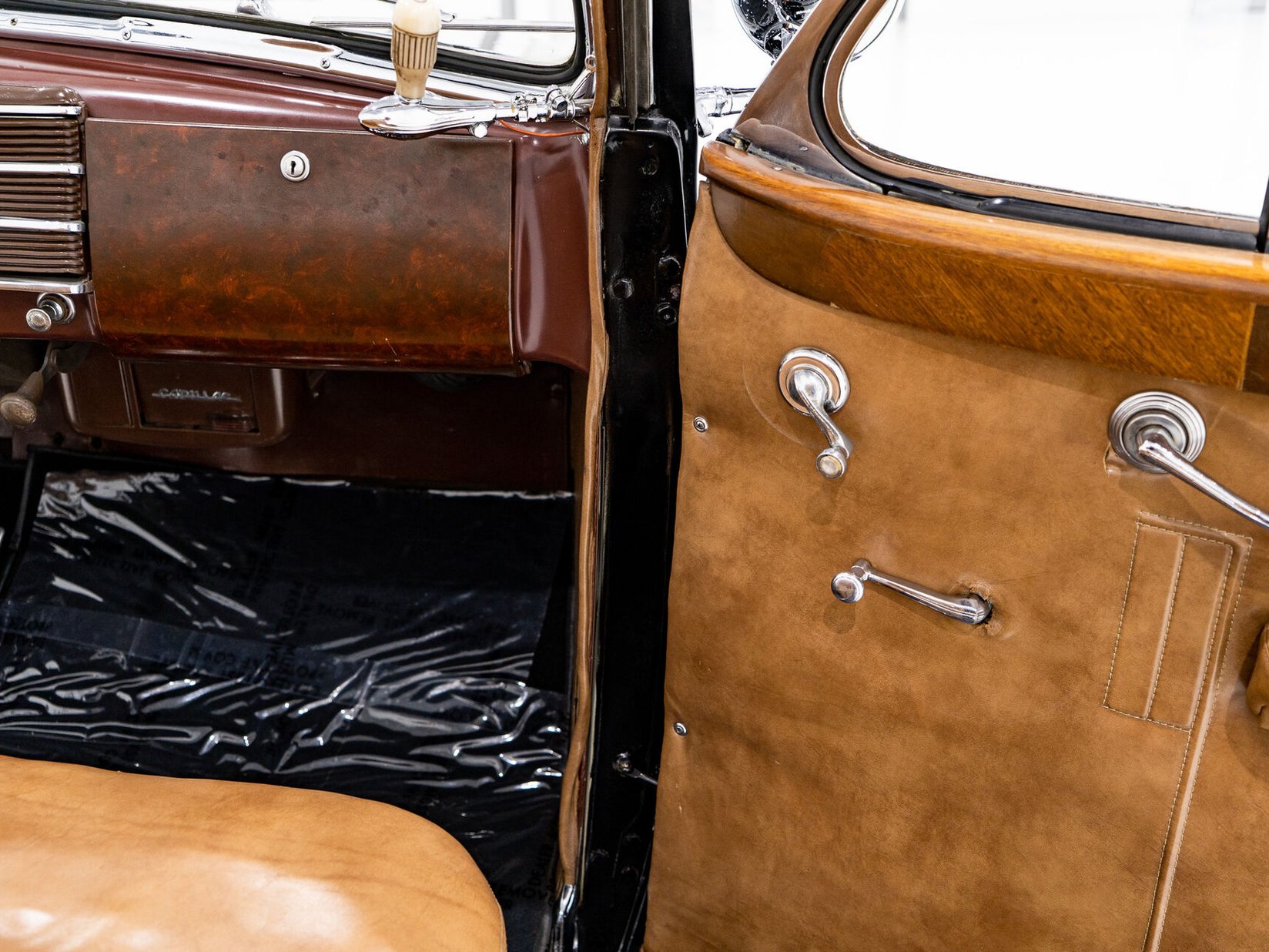 1938 Cadillac Series 90 **PRICE IN USD**1 of 13 V16 Black Montreal - photo #69