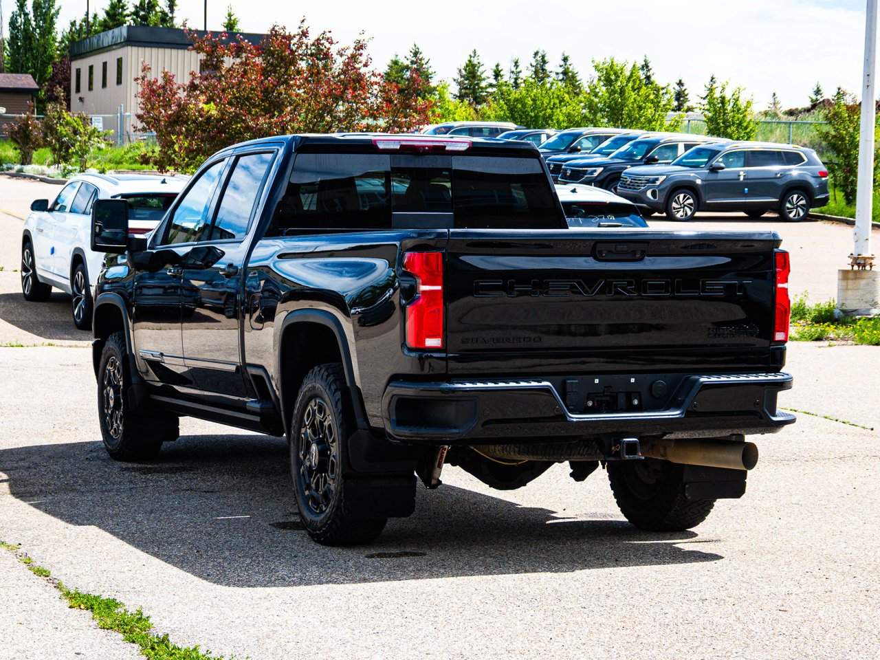 2024 Chevrolet Silverado 3500HD 4WD Crew Cab 159 High Country Black Sherwood Park - photo #7