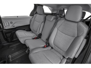 Toyota Sienna LE