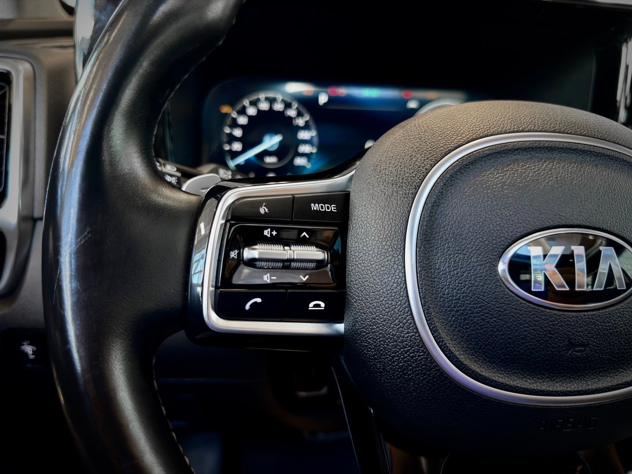 2021 Kia Sorento Black Notre-Dame-des-Prairies - photo #24