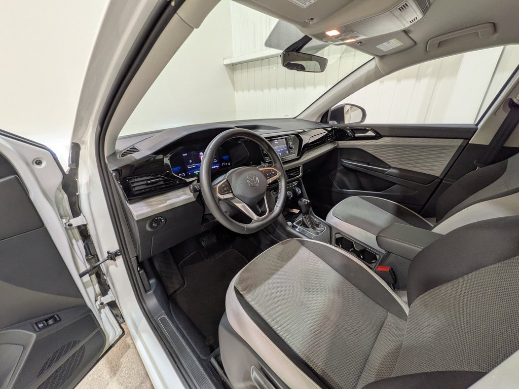 2023 Volkswagen Taos Trendline FWD White Val-David - photo #9