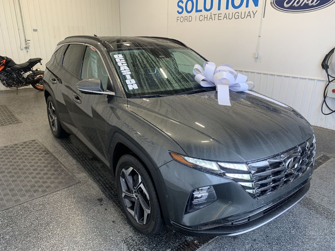 Hyundai Tucson hybride TUCSON LUXURY 2023 Gris Châteauguay - photo #2