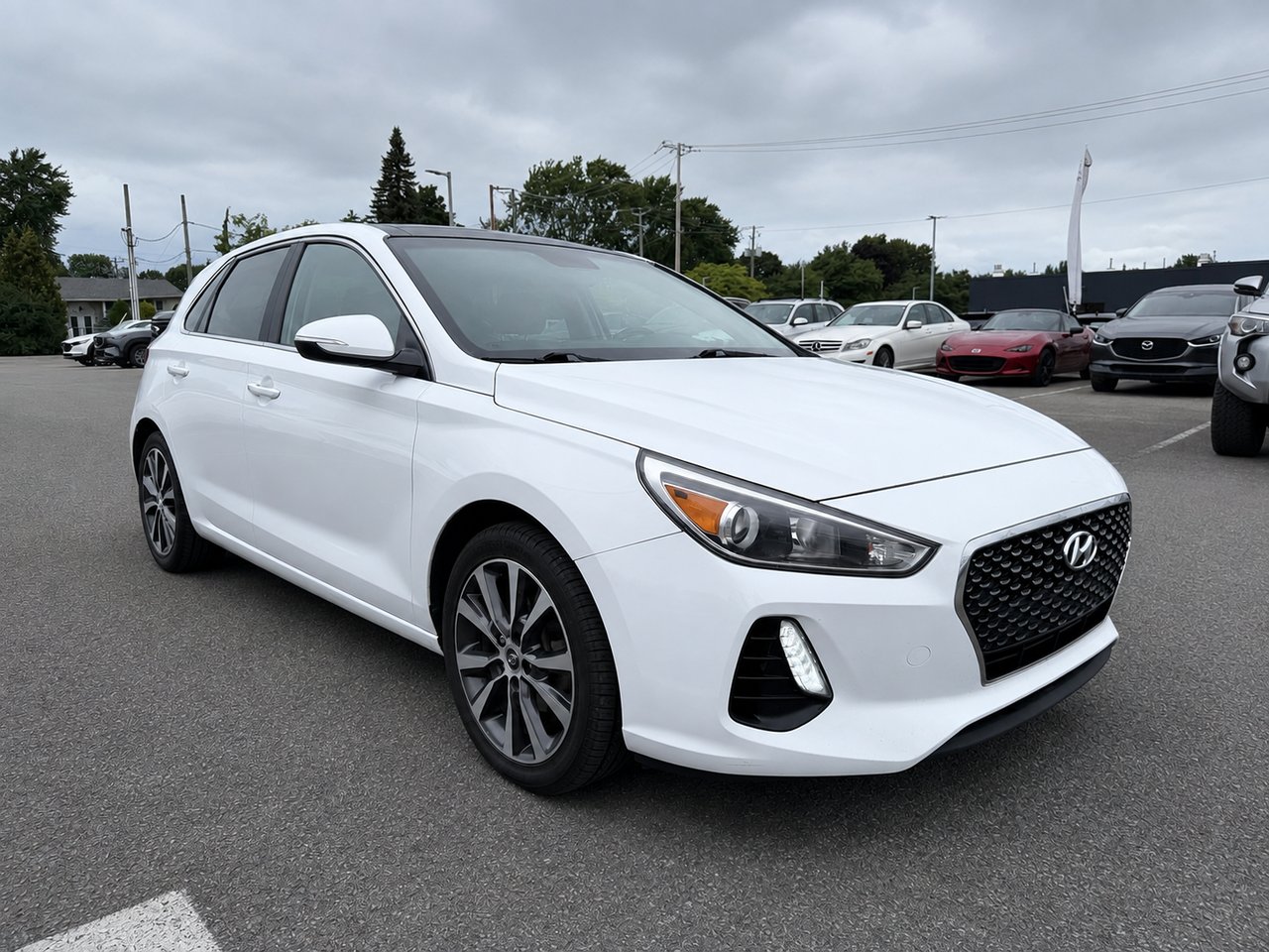 2020 HYUNDAI ELANTRA GT Luxury White Châteauguay - photo #3