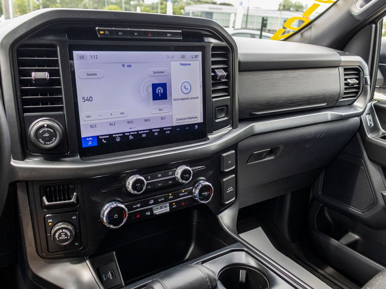 2024 Ford F-150 XLT cabine SuperCrew 4RM caisse de 5,5 pi Grey Châteauguay - photo #13