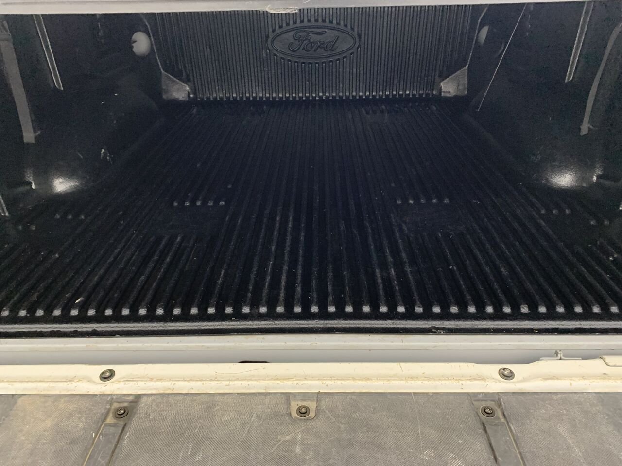 2023 Ford F-150 Grey Châteauguay - photo #14