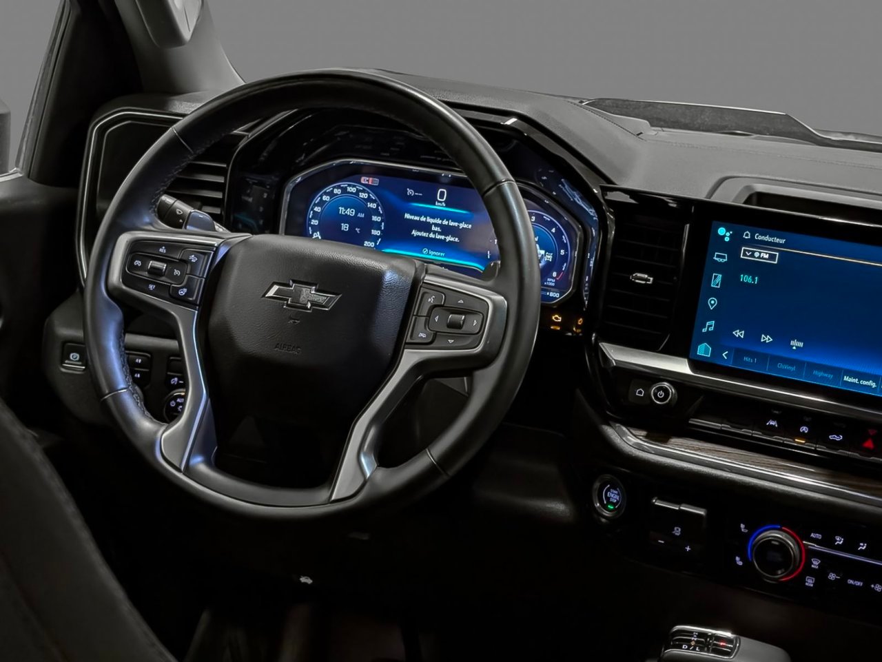 Chevrolet Silverado 1500 LT Trail Boss 2024 NOIR Saint-Eustache - photo #11