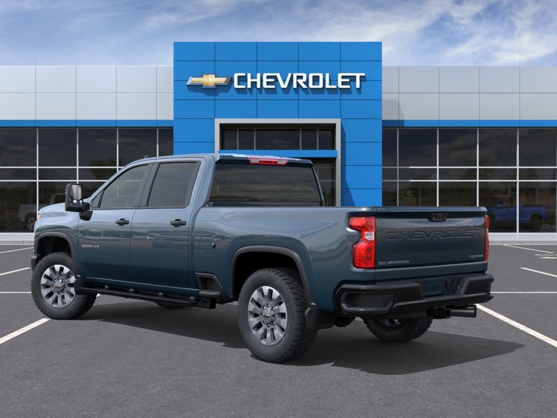 CHEVROLET Silverado 2500HD Custom cabine multiplace 4RM 159 po 2026 Bleu riverain métallisé Ottawa & Gatineau - photo #2