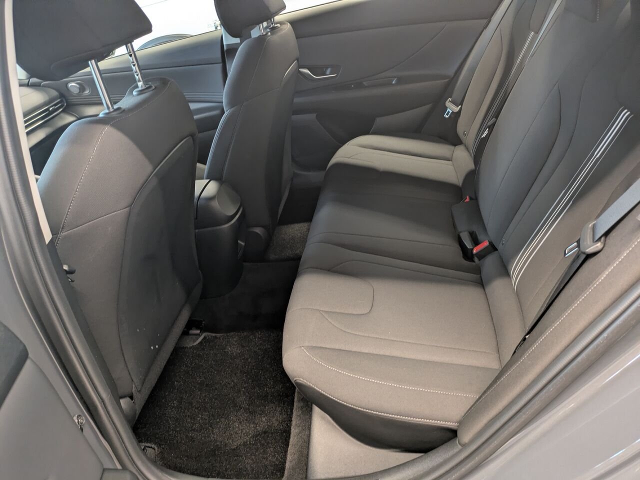 Hyundai Elantra 2024 Gris Gatineau - photo #14