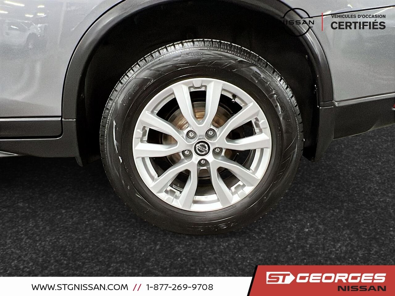 2019 Nissan Rogue Grey Saint-Georges - photo #6