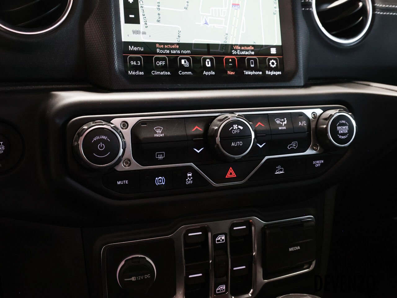 Jeep Wrangler 4xe 2023 Blanc Saint-Eustache - photo #17
