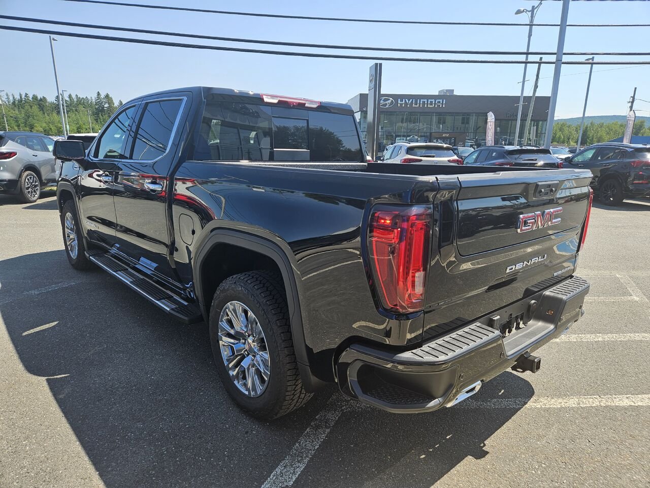 GMC Sierra 1500 Denali cabine multiplace 4RM 147 po 2026 Noir onyx Thetford Mines - photo #5