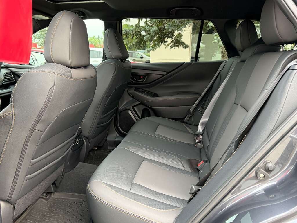 2024 Subaru Outback Wilderness Grey Gatineau - photo #10