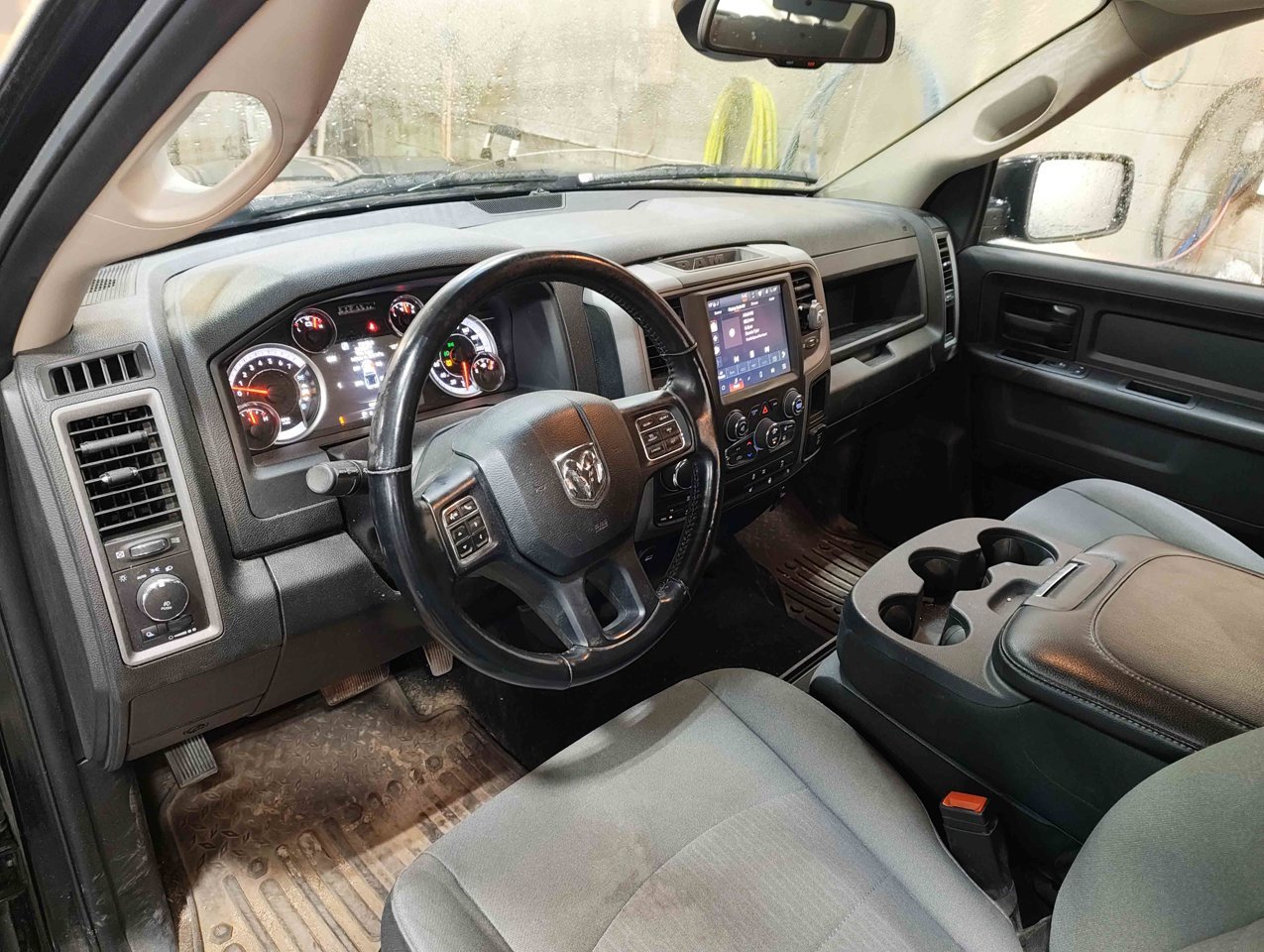 2023 Ram 1500 Classic Express 4x4 Crew Cab 5'7 Box Black Sherwood Park - photo #6
