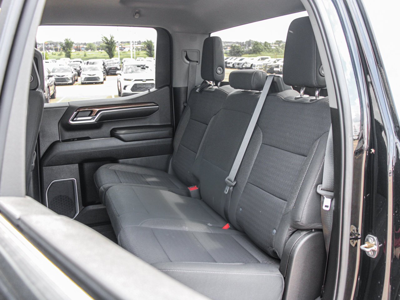 2022 Chevrolet Silverado 1500 4WD Crew Cab 147 RST Black Sherwood Park - photo #28