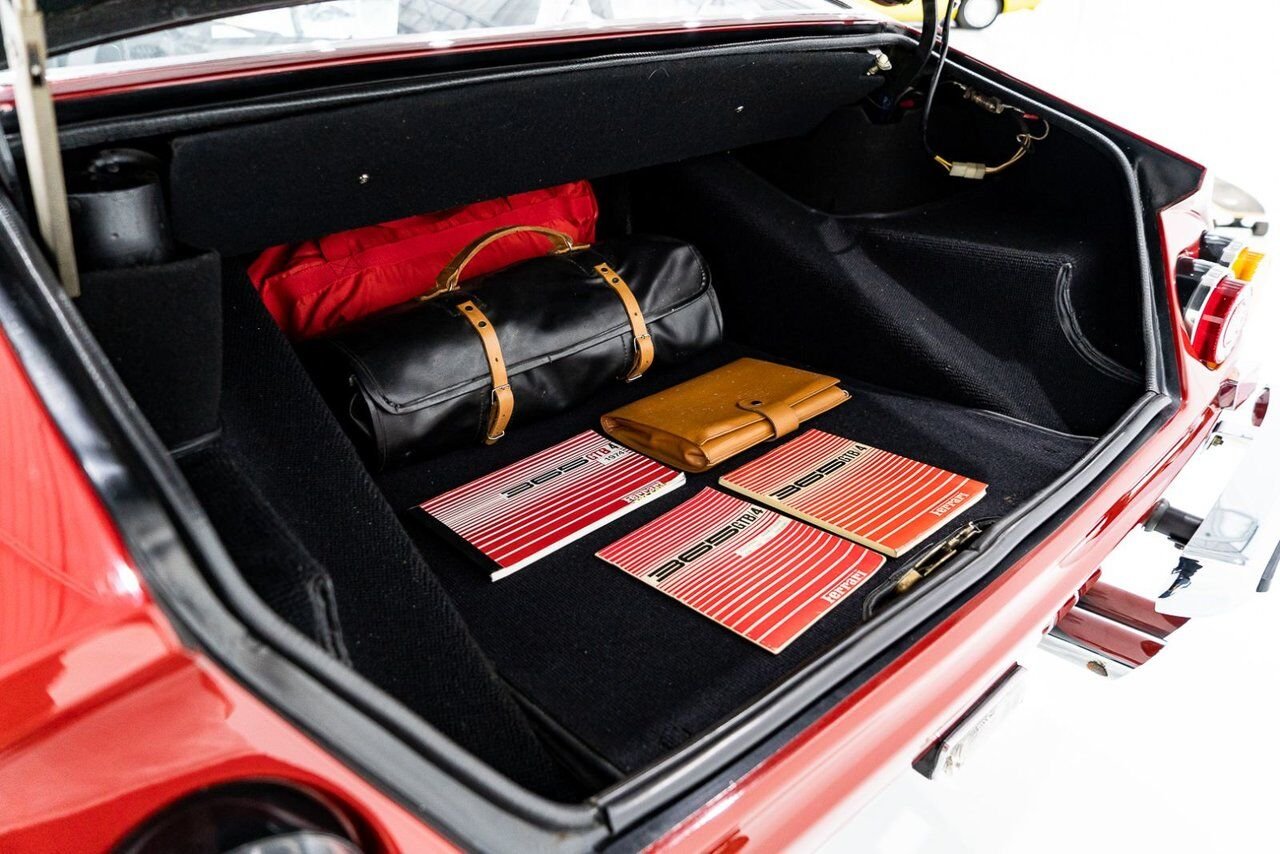 1973 Ferrari 365 GTB4 Daytona 18,301 miles With Orig Books/Tools/ Carbs / Filter Box Red Montreal - photo #29