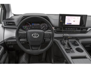 Toyota Sienna LE