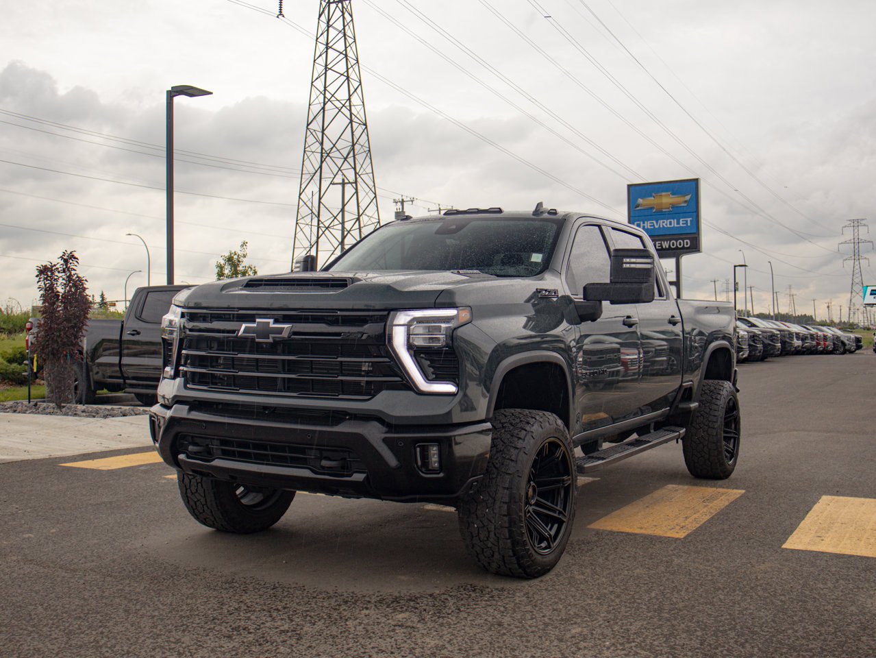 2025 Chevrolet Silverado 3500HD 4WD Crew Cab 159 LTZ Grey Sherwood Park - photo #3
