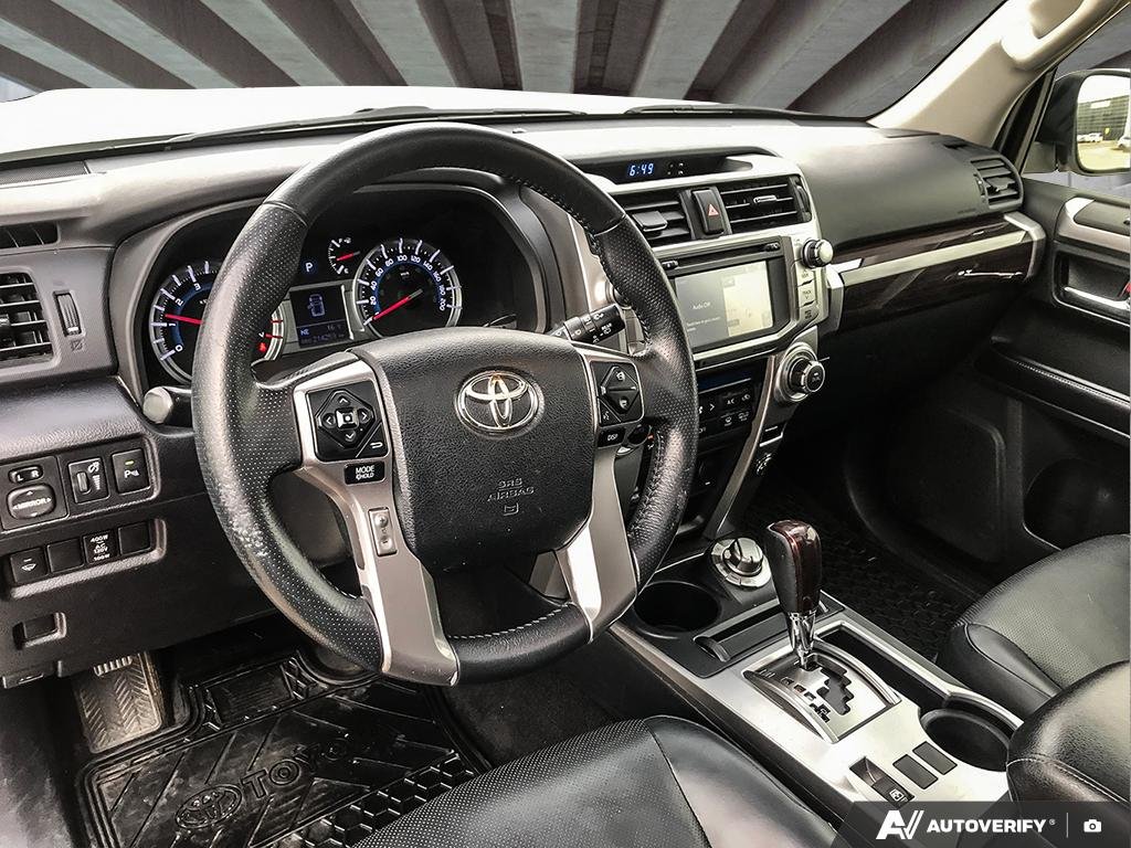 2017 Toyota 4Runner 2600678A | SR5 White Edmonton - photo #12