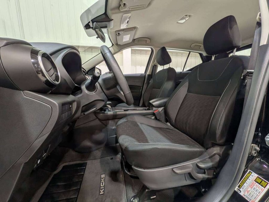 Nissan Kicks SV FWD 2024 Noir