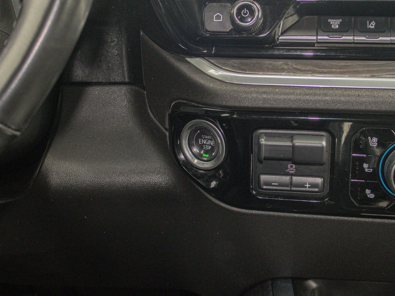 2024 Chevrolet Silverado 3500HD 4WD Crew Cab 159 LTZ Grey Sherwood Park - photo #26