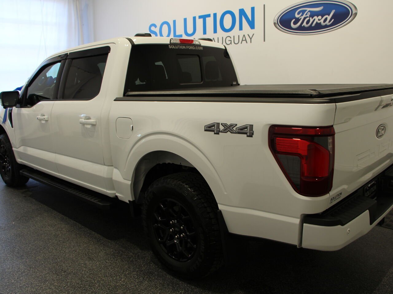 2025 Ford F-150 SUPERCREW XLT White Châteauguay - photo #4
