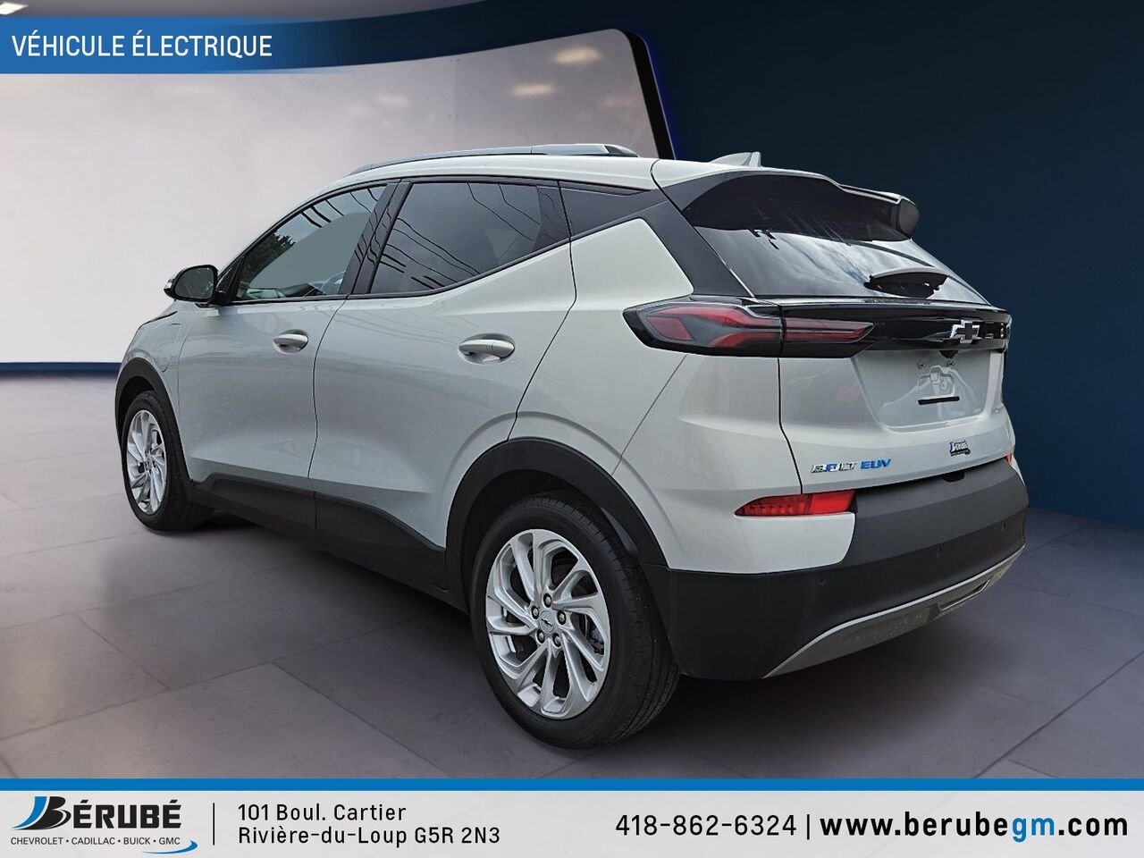 CHEVROLET BOLT EUV 2 LT Standard 2023 Gris Rivière-du-Loup - photo #3