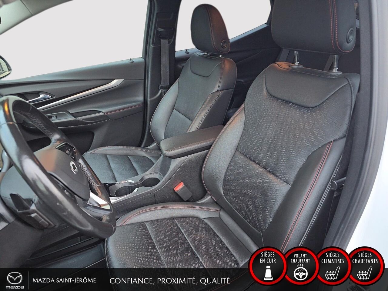 Chevrolet Bolt EUV LT REDLINE | CARPLAY SANS FIL | SIÈGES CHAUFFANTS | ANGLE MORT | 115 165 KM 2023 Blanc Saint-Jérôme - photo #16
