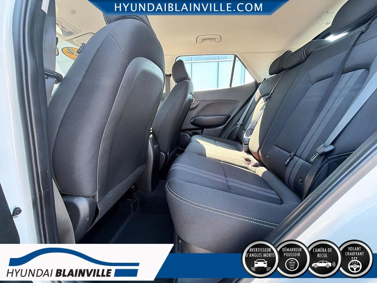 Hyundai Venue 2022 Blanc Blainville - photo #19
