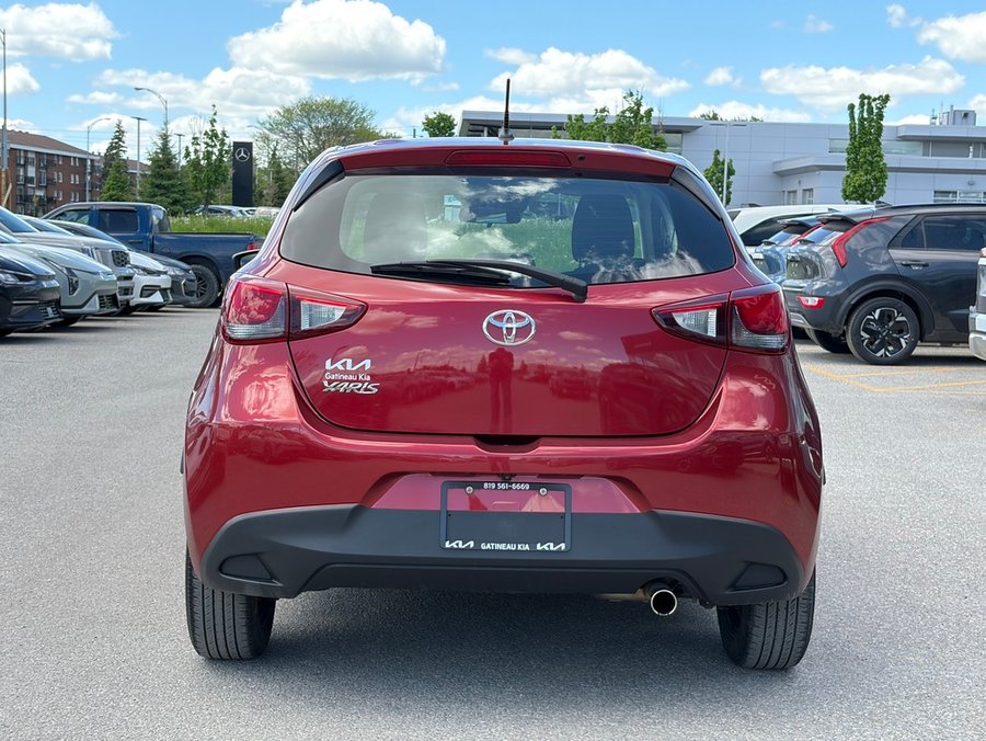 2020 Toyota Yaris 2020 Red