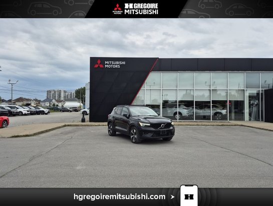 2023 Volvo XC40 2023 Black
