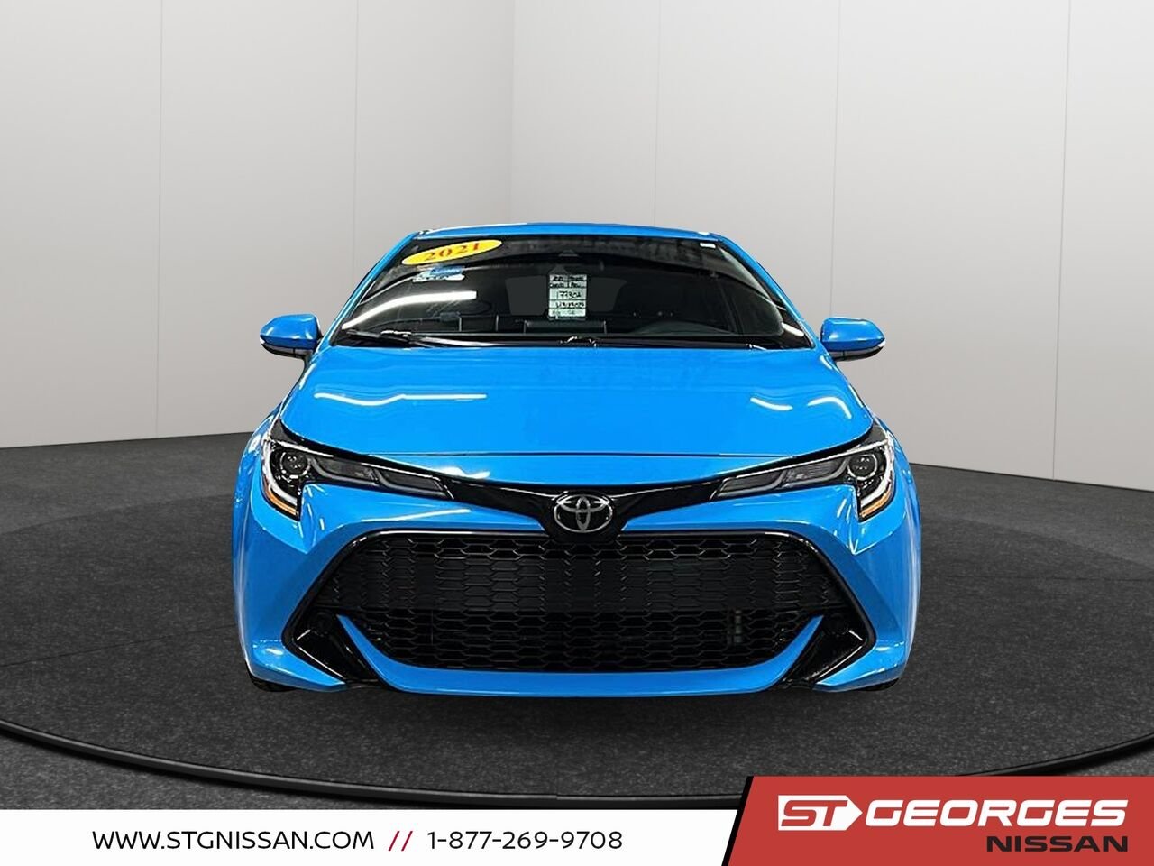 2021 Toyota Corolla Hatchback Blue Saint-Georges - photo #1