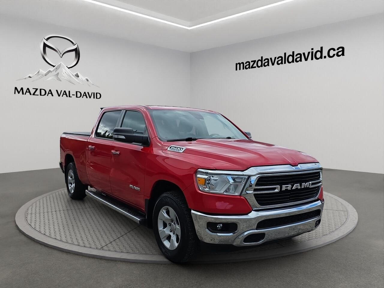 Ram 1500 Big Horn cabine d'équipe 4x4 caisse de 6 pi 4 po 2019 Rouge Val-David - photo #4