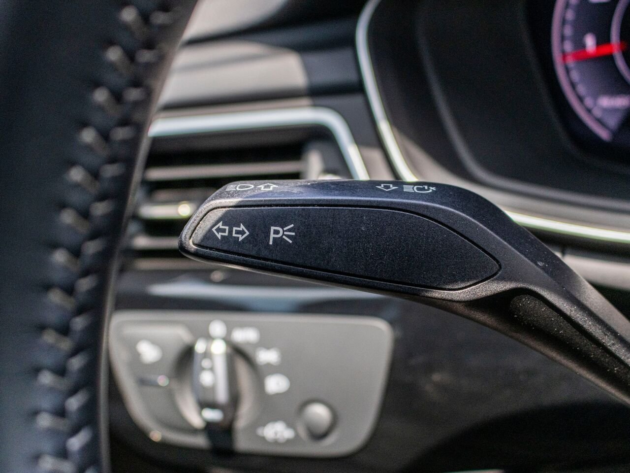 2020 Audi berline A4 Progressiv 2.0 TFSI quattro Black Châteauguay - photo #20