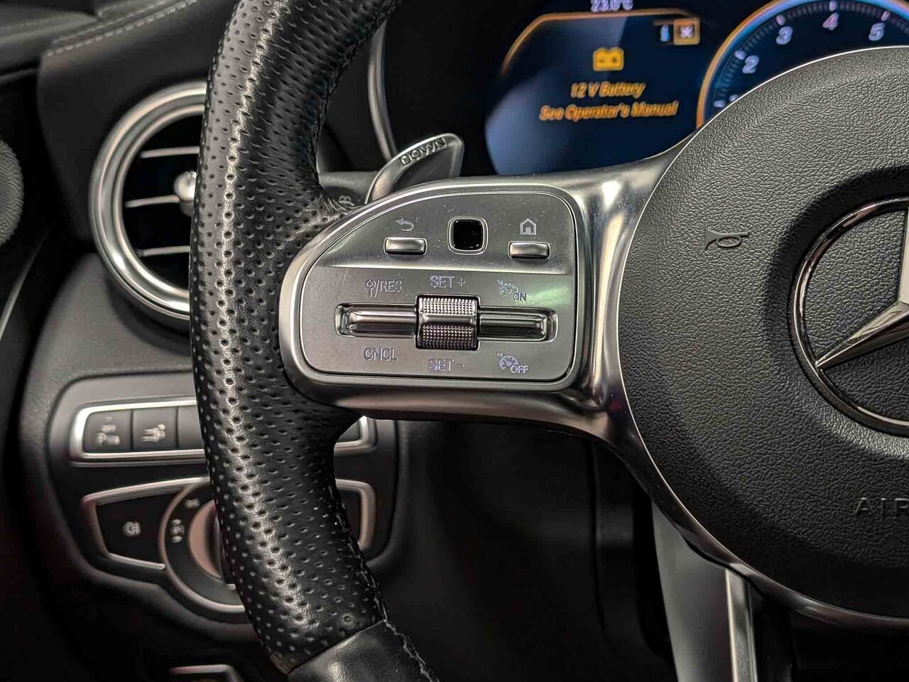 2022 MERCEDES C 43 AMG Coupe Toit Pano Bas Km AWD Black Sherbrooke - photo #16