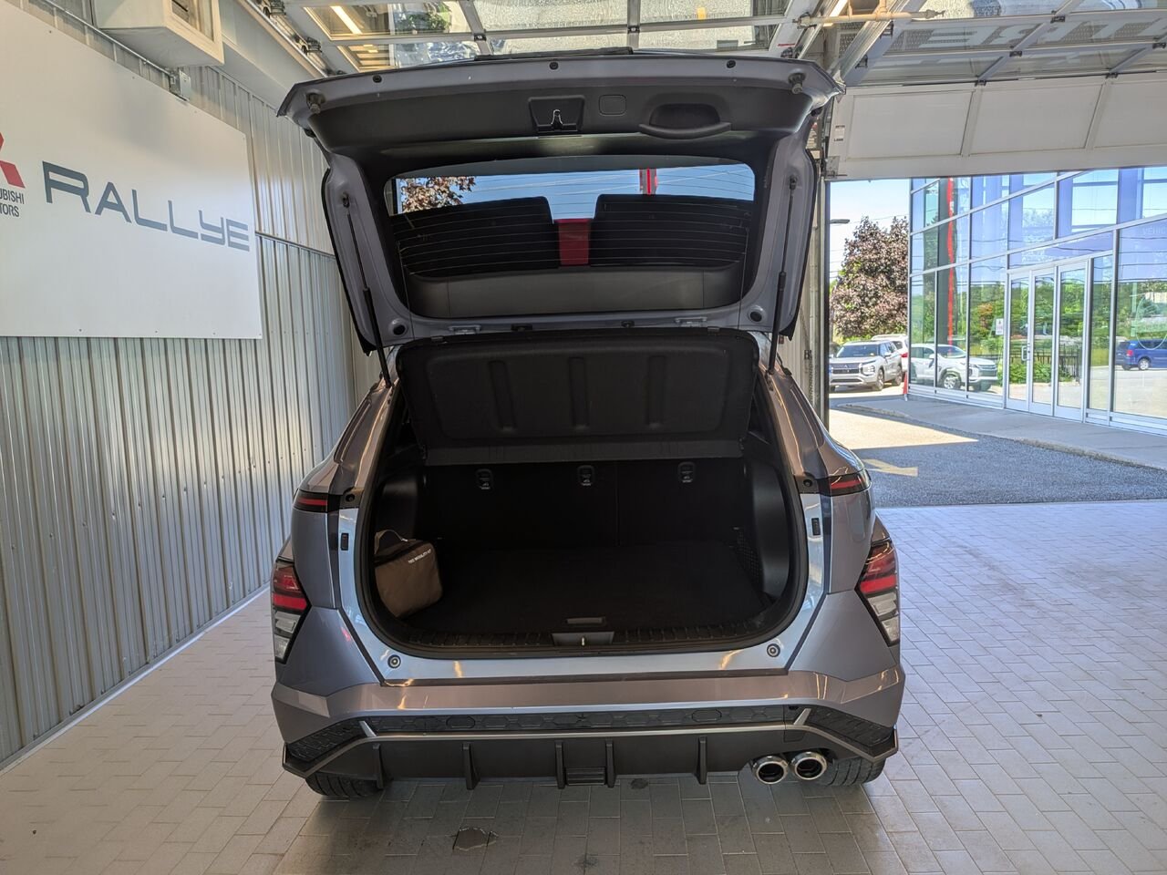Hyundai Kona 2024 Gris Gatineau - photo #3